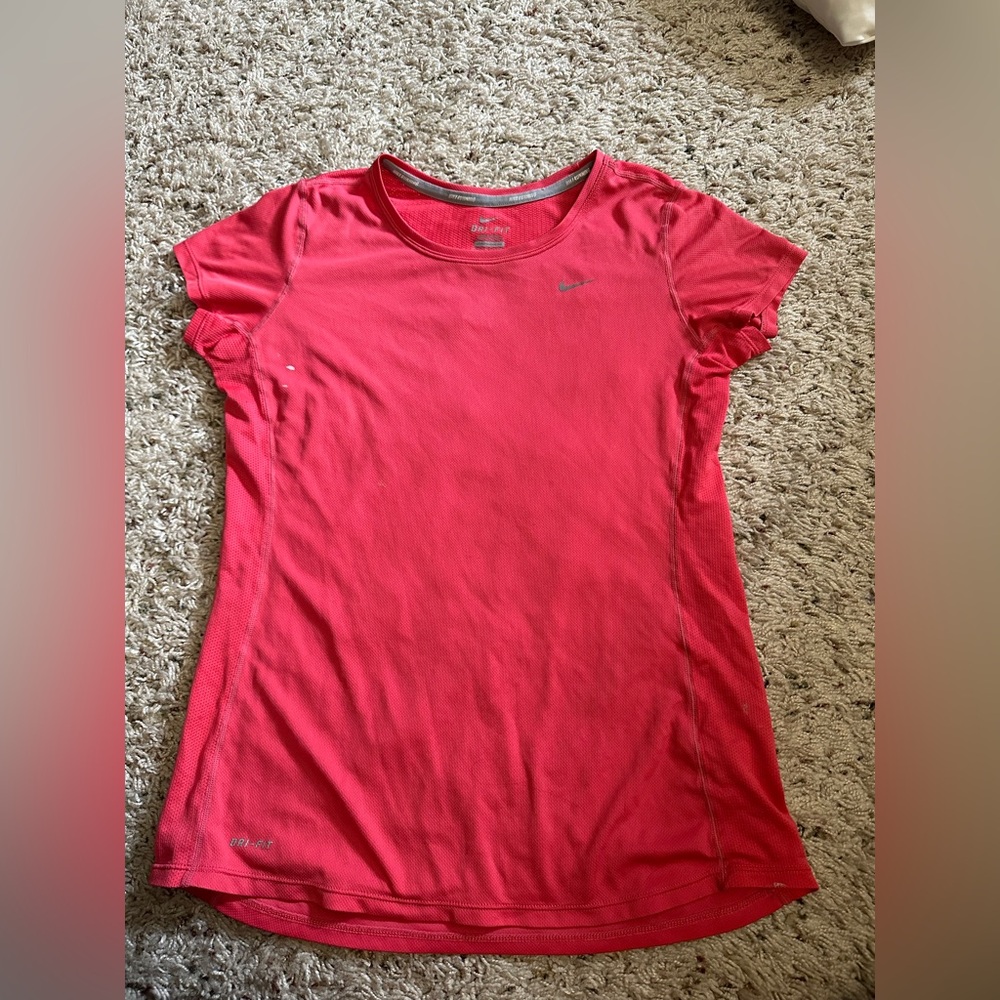 Nike Women's Pink Short Athletic Top - HAS PAINT STAINS (Pictured)